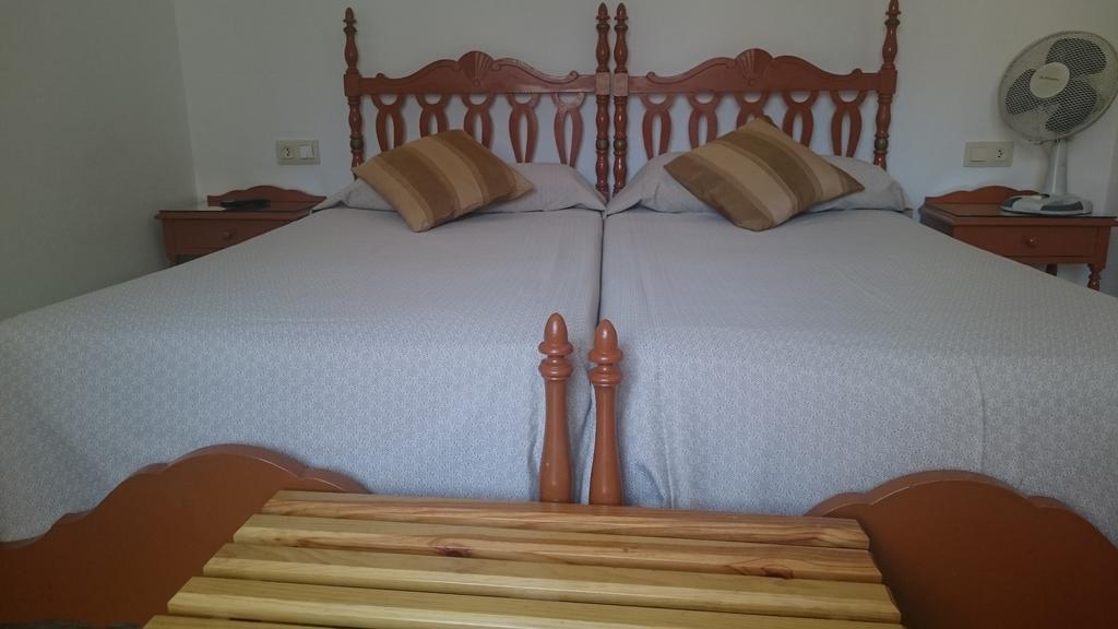 Hotel Tonet (Adults Only) Tossa de Mar Quarto foto